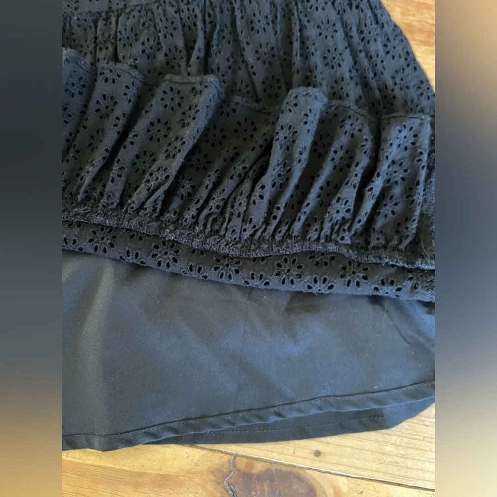 MADEWELL | Black‎ Eyelet Waterlily Ruffle Round Neck Tiered Mini Dress Size 6